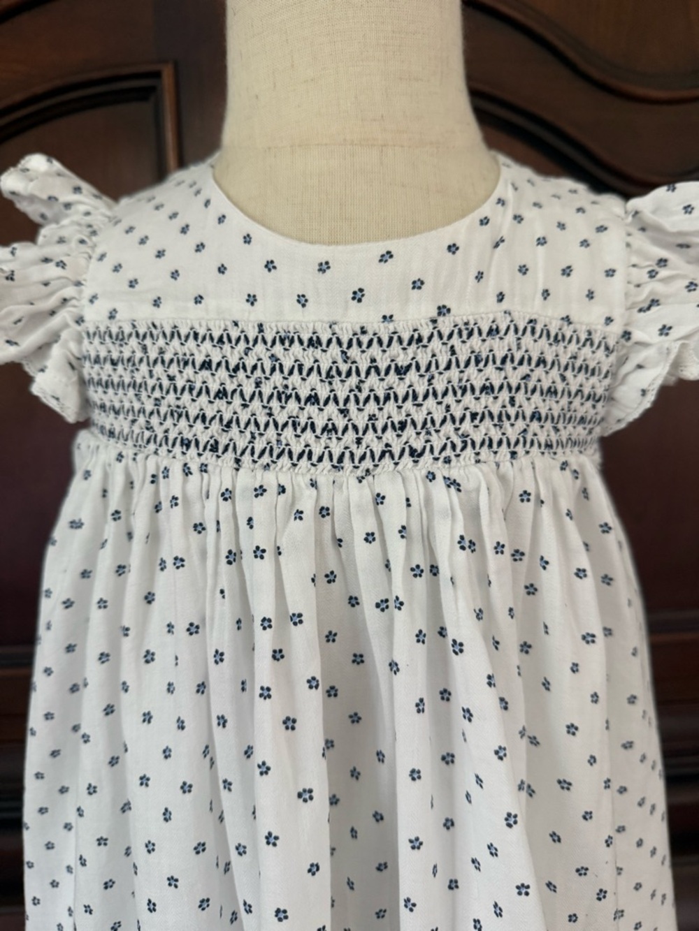 Smocked Flutter Sleeve Dress White Navy Floral Cottagecore Boutique Dress - Picture 3 of 8